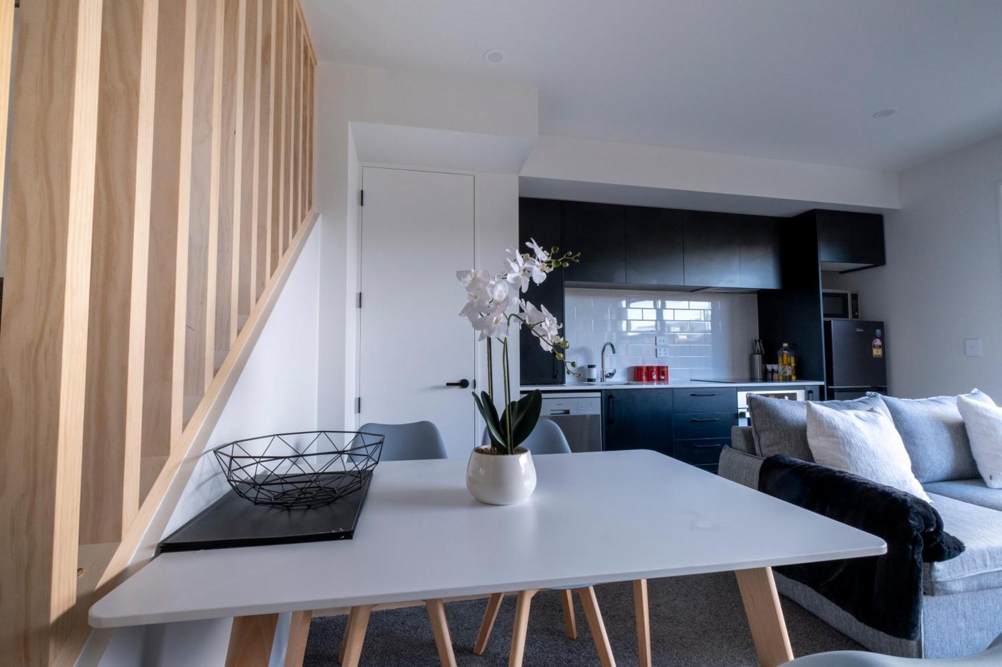 כרייסטצ'רץ' Luxury 2 Bed Townhome In Cbd מראה חיצוני תמונה