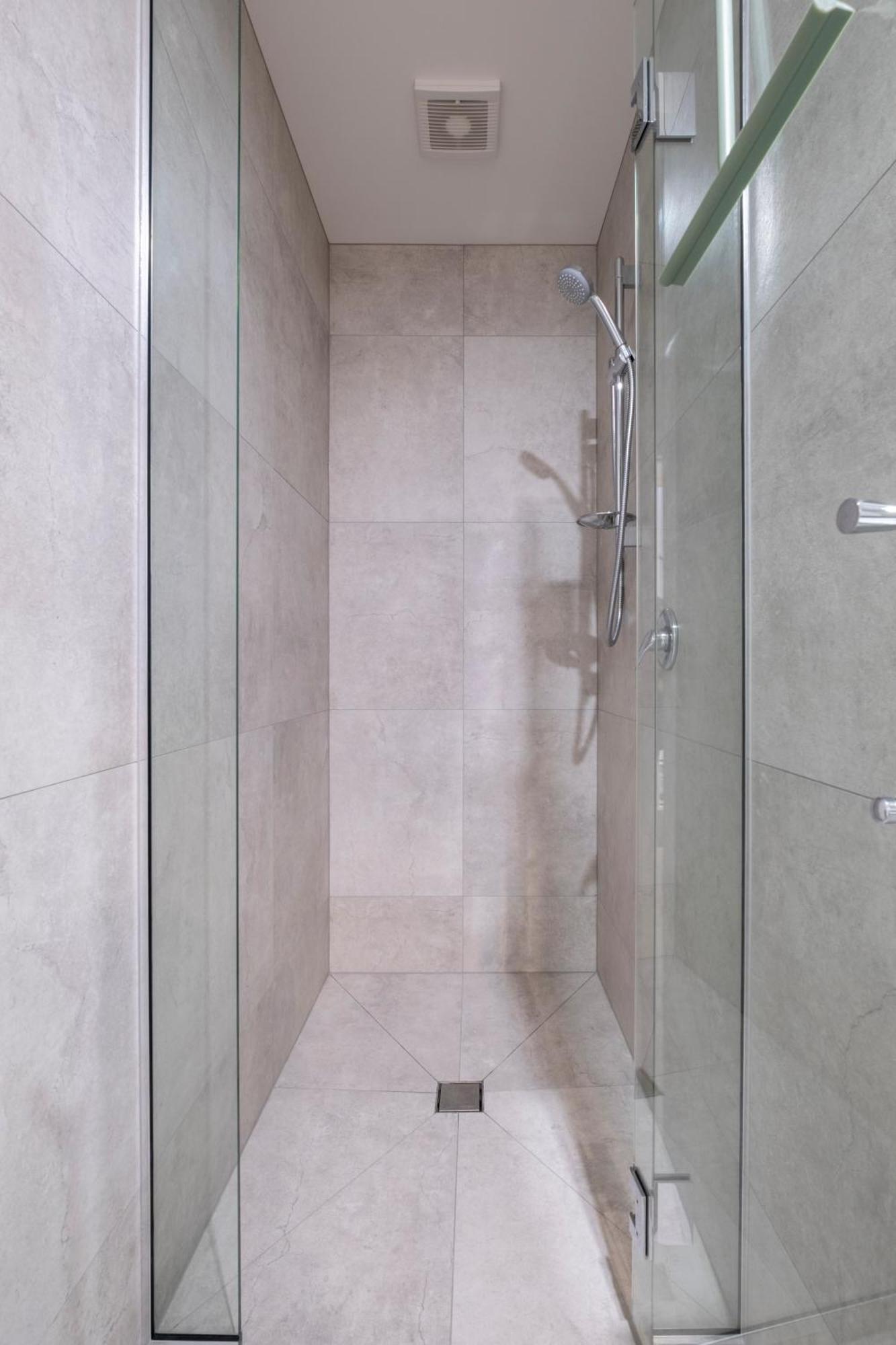 כרייסטצ'רץ' Luxury 2 Bed Townhome In Cbd מראה חיצוני תמונה