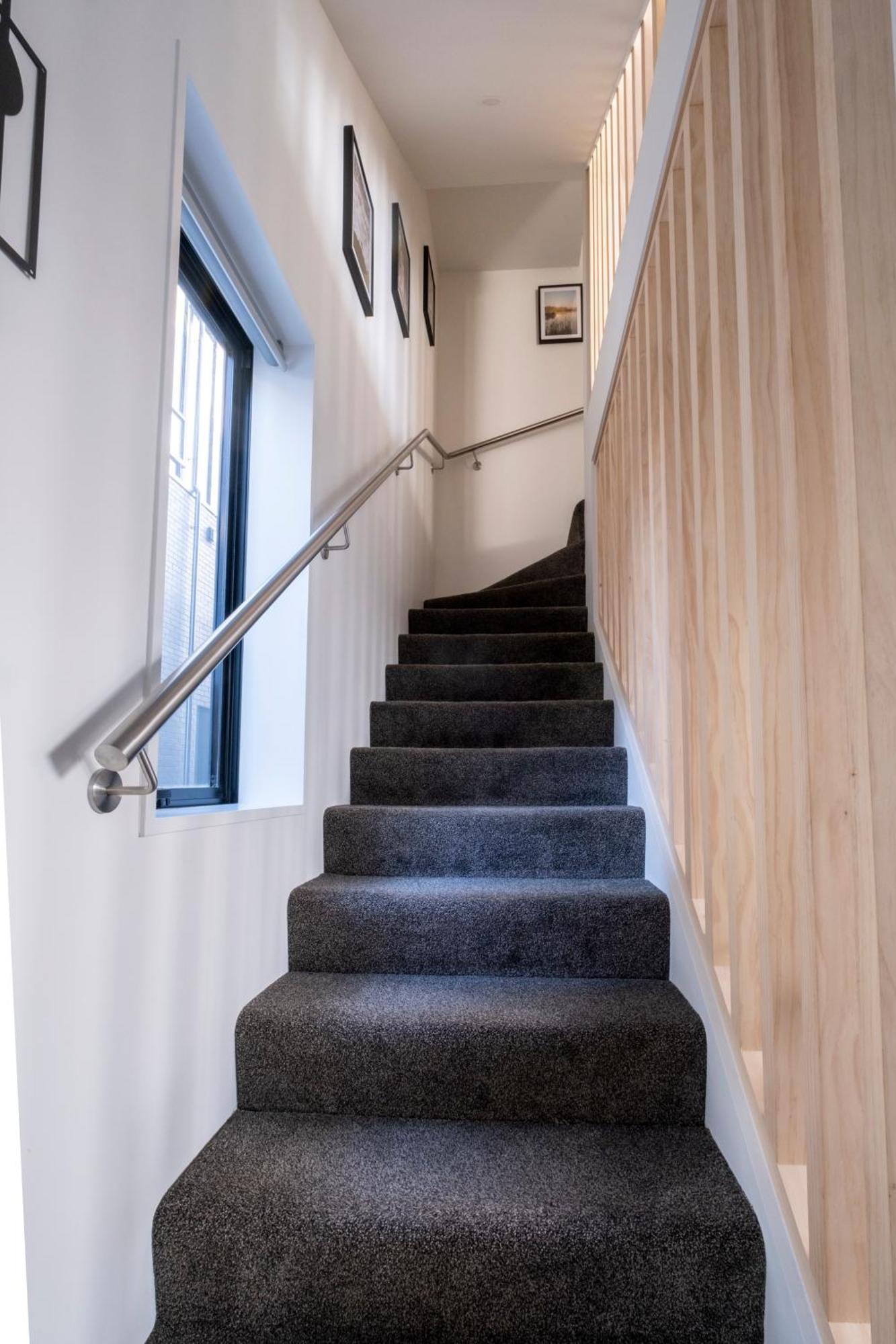כרייסטצ'רץ' Luxury 2 Bed Townhome In Cbd מראה חיצוני תמונה