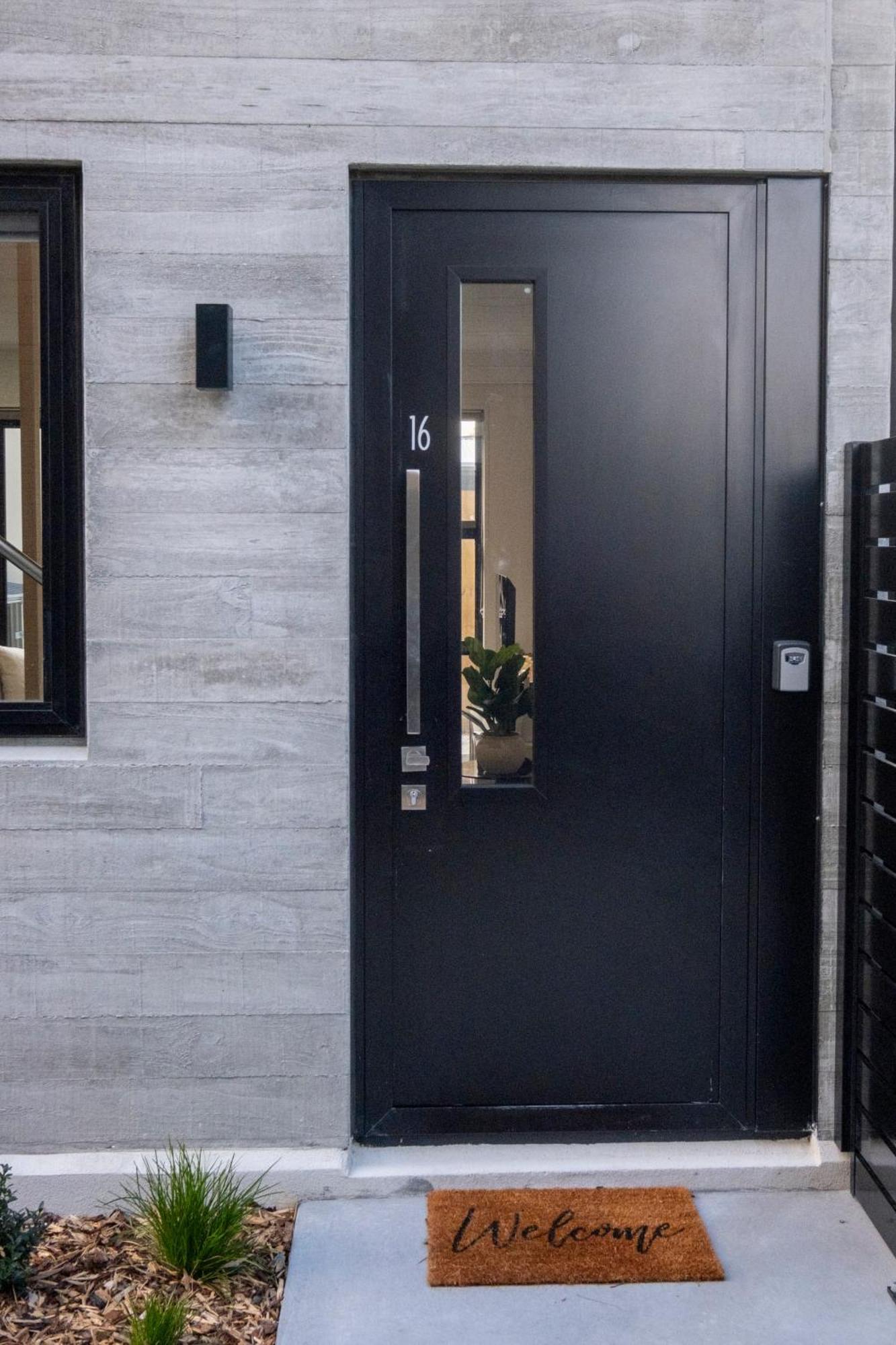 כרייסטצ'רץ' Luxury 2 Bed Townhome In Cbd מראה חיצוני תמונה
