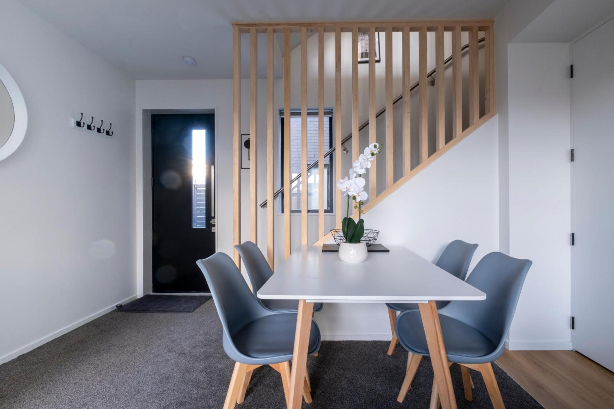 כרייסטצ'רץ' Luxury 2 Bed Townhome In Cbd מראה חיצוני תמונה