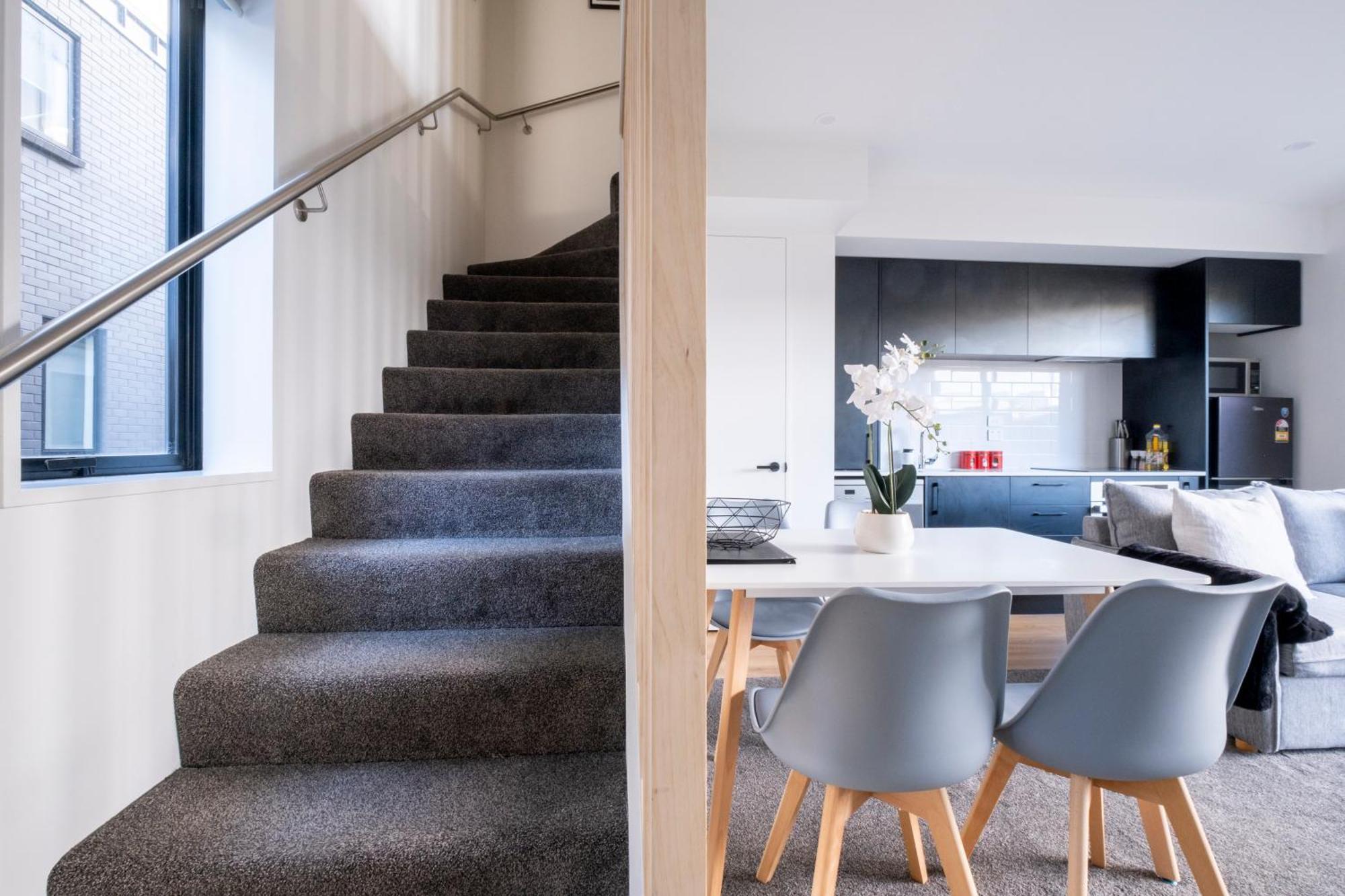 כרייסטצ'רץ' Luxury 2 Bed Townhome In Cbd מראה חיצוני תמונה