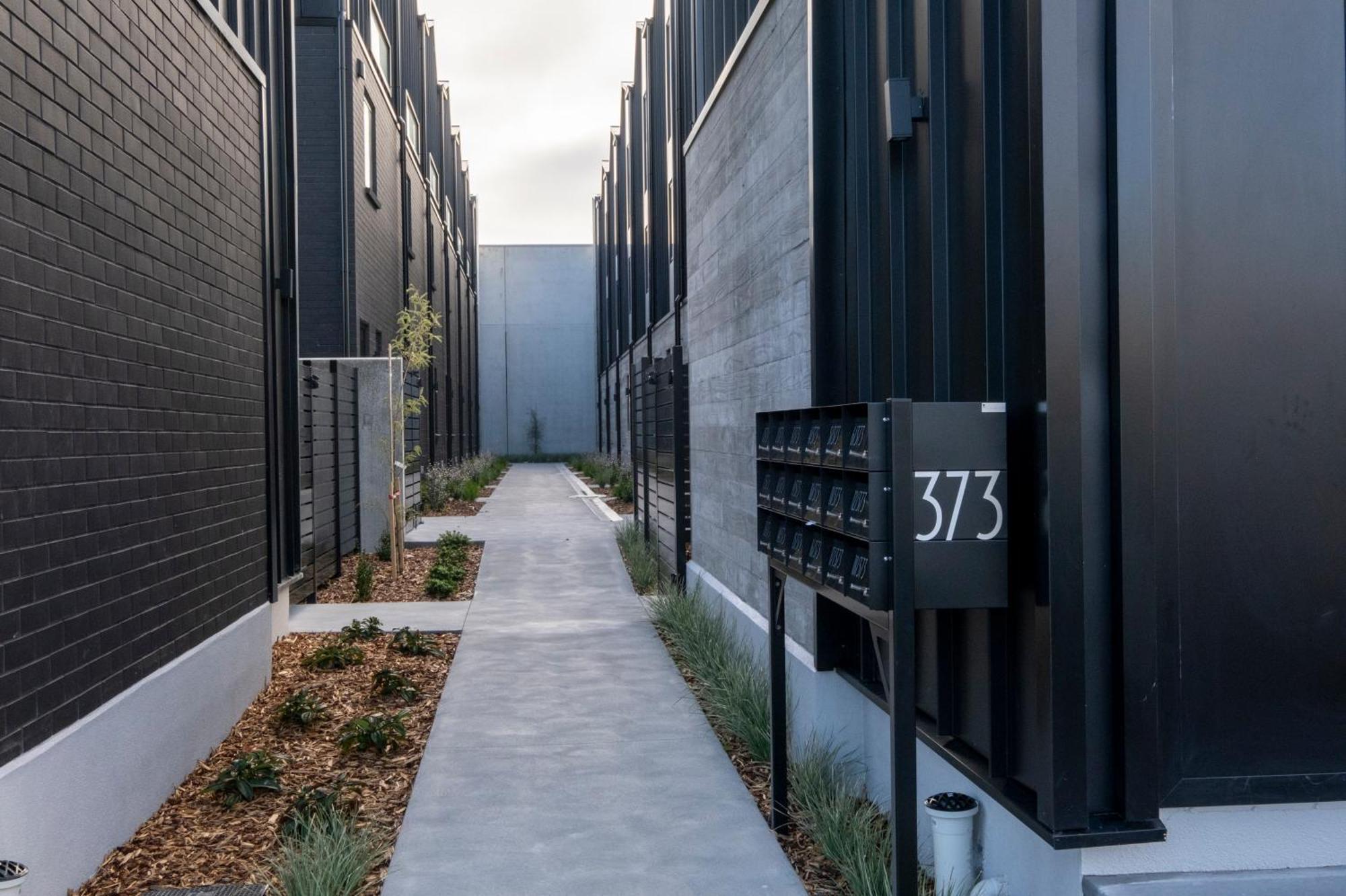 כרייסטצ'רץ' Luxury 2 Bed Townhome In Cbd מראה חיצוני תמונה